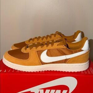 Nike Field General GS Desert Ochre Sail IF0465-700 Youth Size 7Y